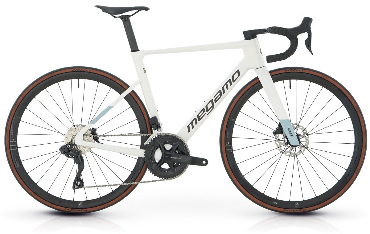 vélo route carone aéro pulse 15 shimano 105 DI2 roues aluminium